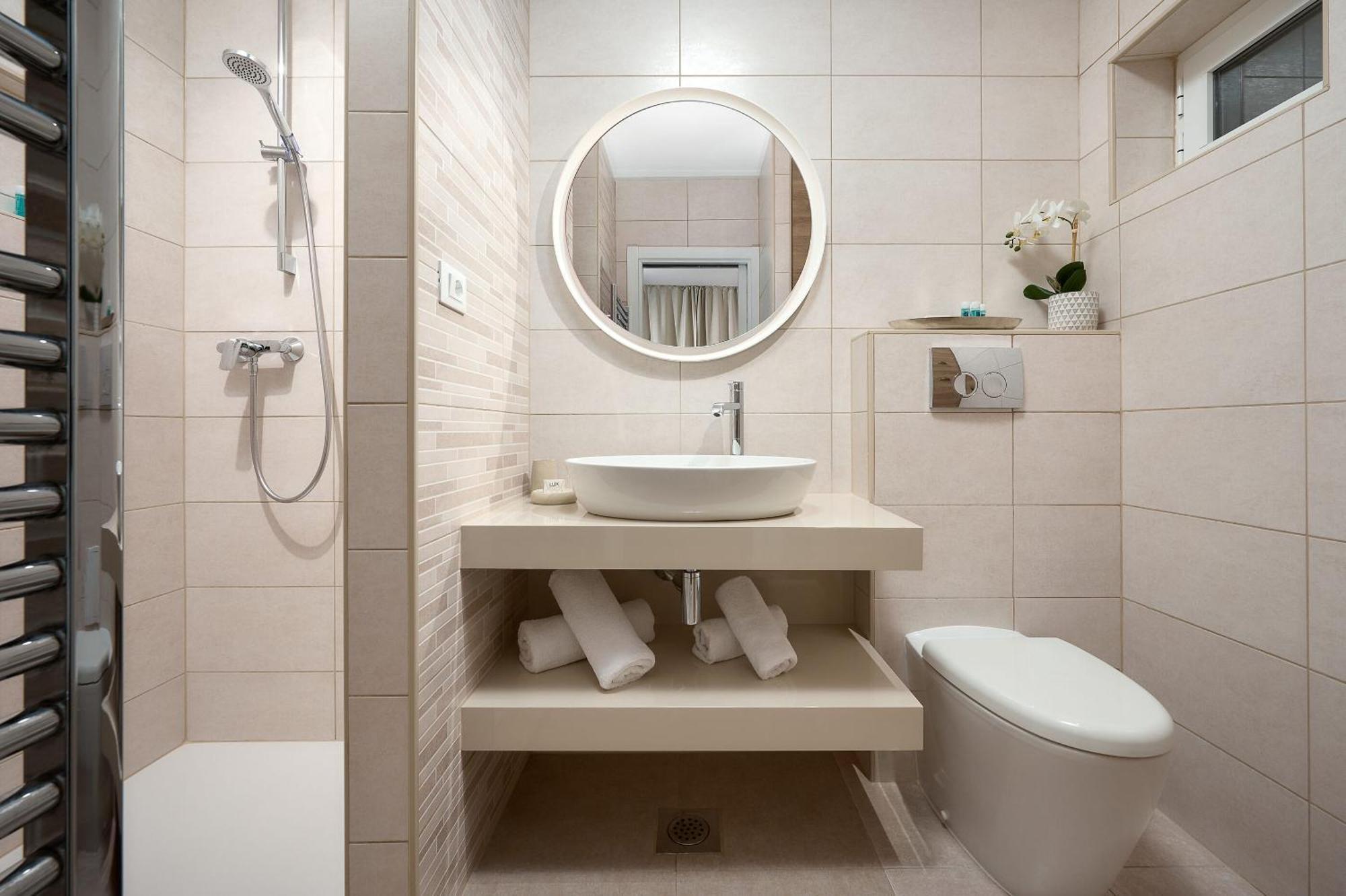 Apartments Studios 81 Спліт Екстер'єр фото