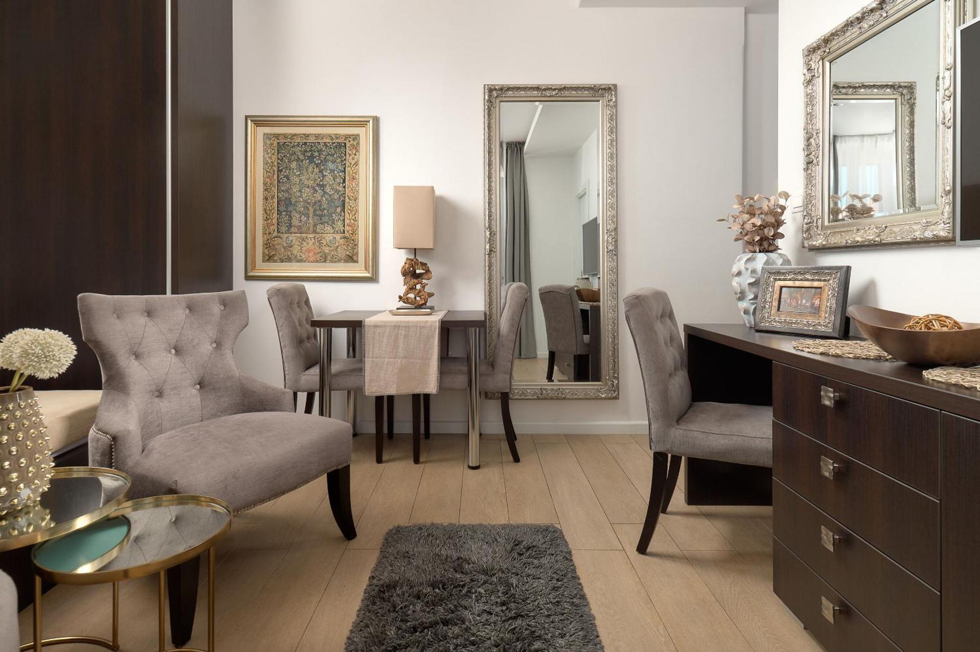 Apartments Studios 81 Спліт Екстер'єр фото